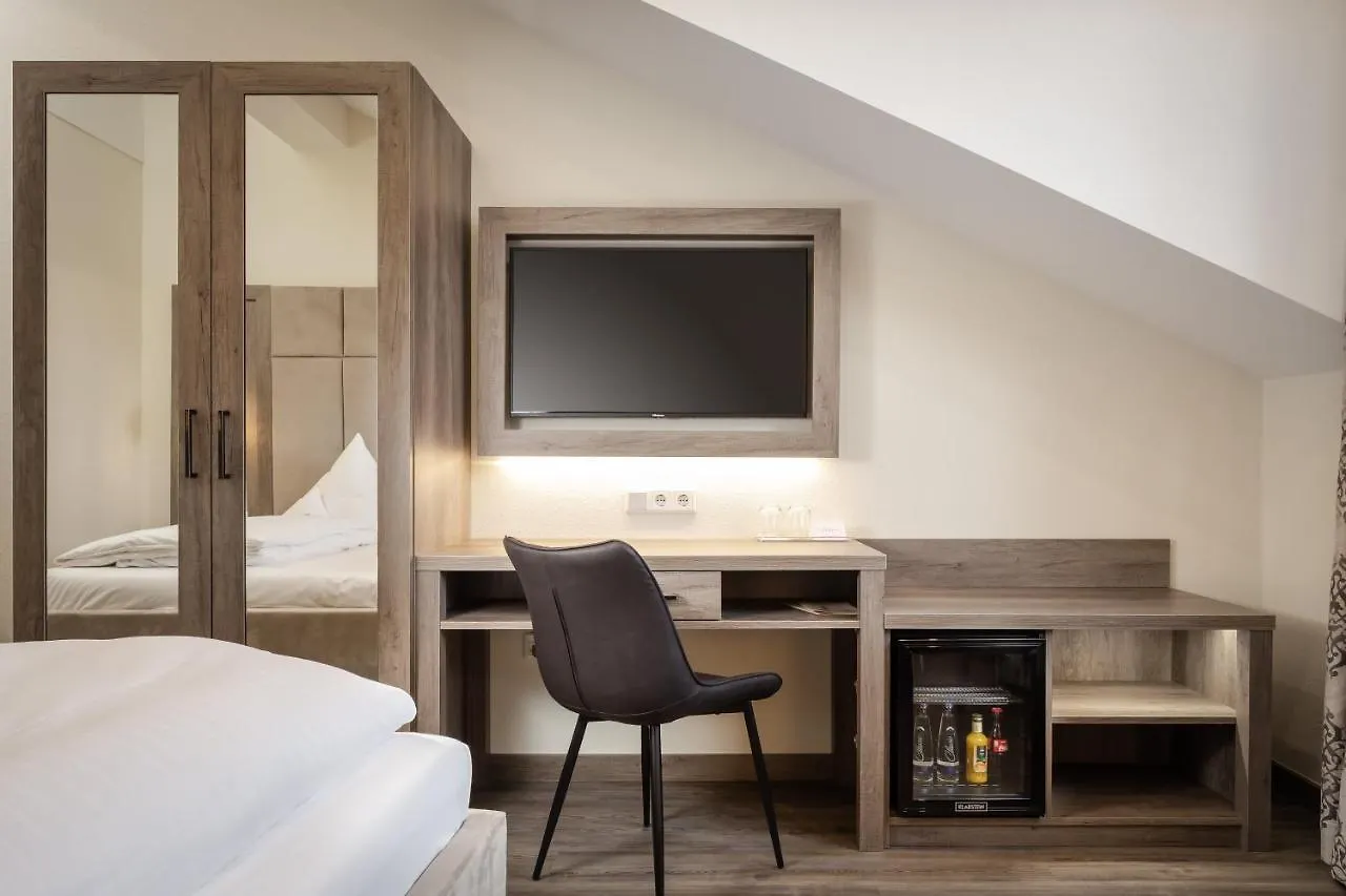 **** Hotel Hotel-Gasthof Hottl Deggendorf Germany